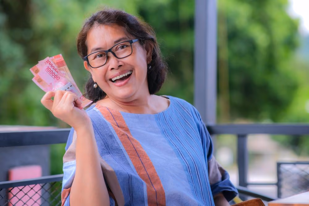 Pinjaman 5 Menit Cair: Solusi Pinjam Uang Cepat Cair